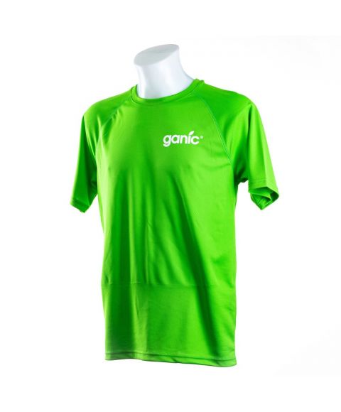 Grünes Sportshirt von Ganic Vitaminwater Vorderseite