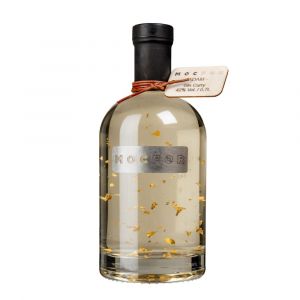 Gin mit Blattgold in hochwertiger 700ml Flasche mit Holzetikett und Stahl Label